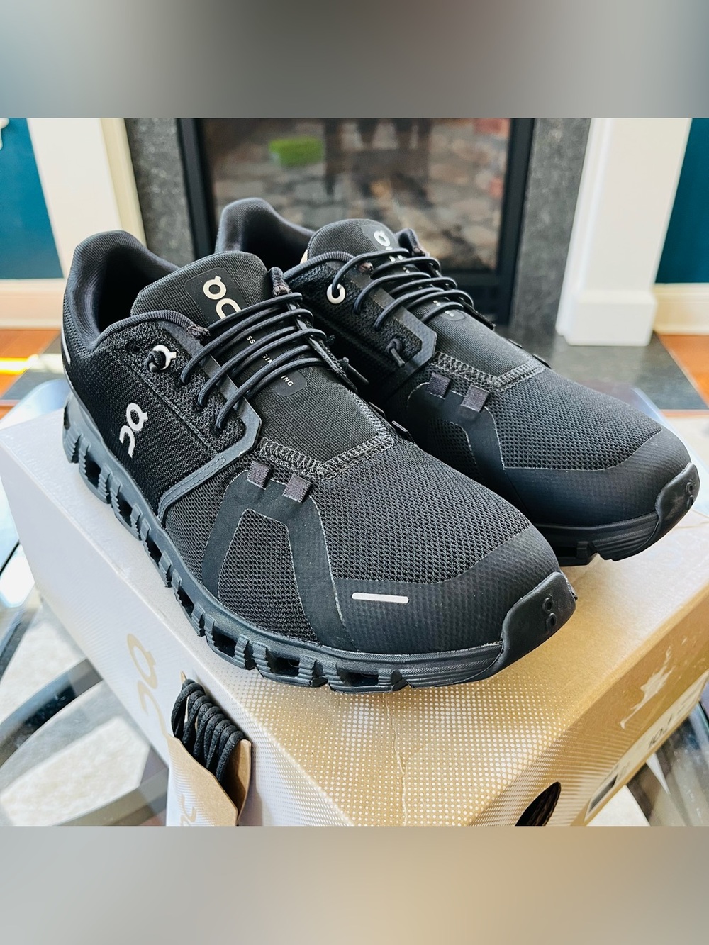 Sz 10 On Cloud 6 Women's Running Shoes All Black 3WF10061043 NEW - Picture 3 of 7